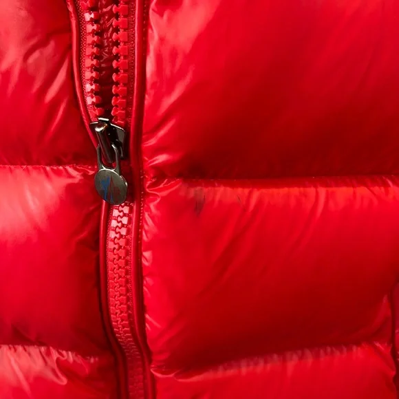 Moncler Maya Red - Picture 7 of 7